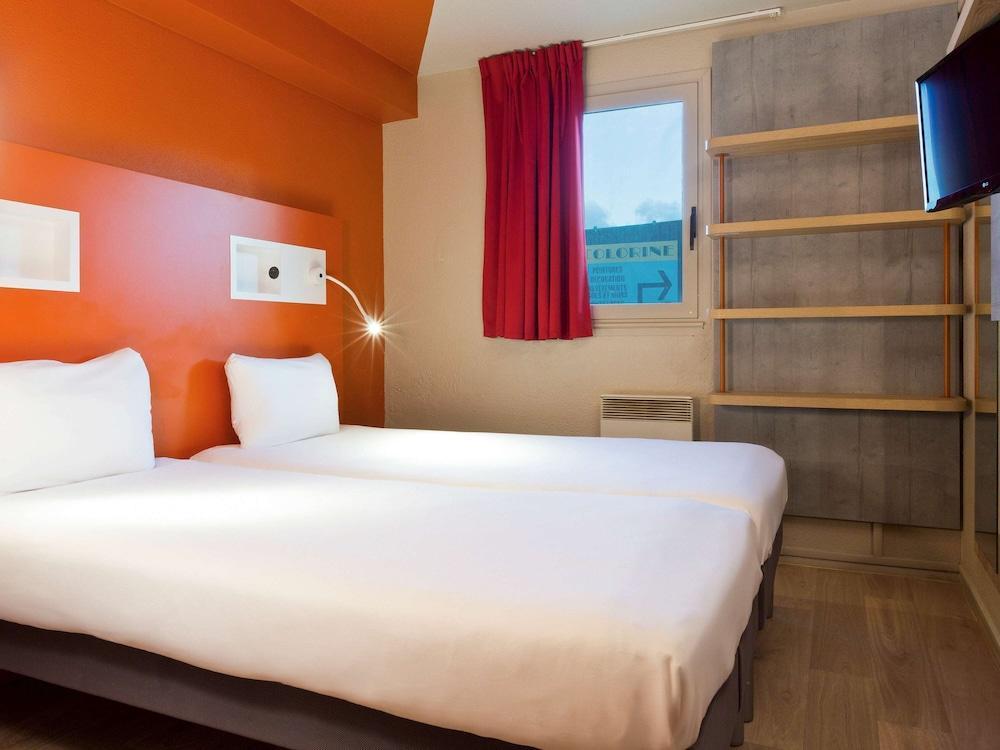 Ibis Budget Chilly-Mazarin Les Champarts Екстериор снимка