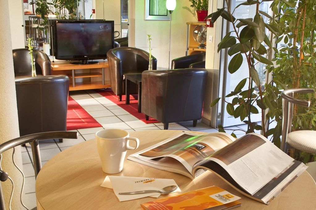 Ibis Budget Chilly-Mazarin Les Champarts Интериор снимка