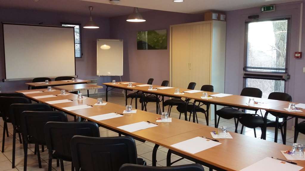Ibis Budget Chilly-Mazarin Les Champarts Съоръжения снимка